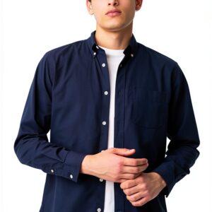 Chemise boutonnée homme Gap popeline col classique lavable-0